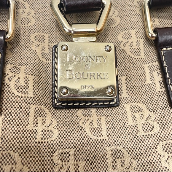 Dooney And Bourke Brown Leather Signature Jacquard Hobo Shoulder Logo - Picture 10 of 16
